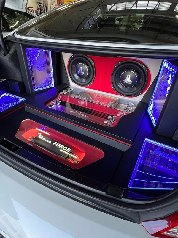 car audio instalation in illinois